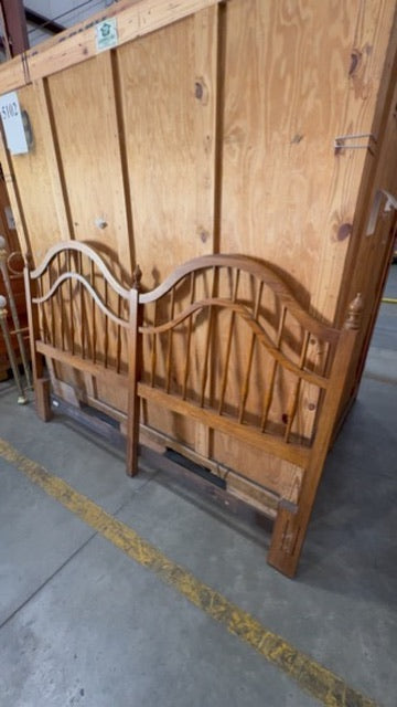 Solid Oak King Headboard with Brass Spindles & Acorn Finials, 1980s Traditional