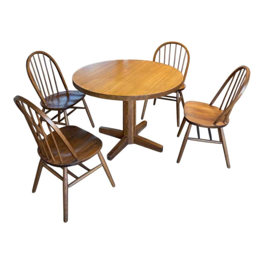 Vintage Round Oak Pedestal Dining Table + 4 Windsor Spindle-Back Chairs