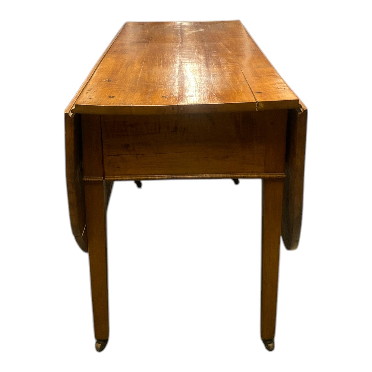 Chippendale Tiger Maple Drop‑Leaf Table – ca. 1800 New England Flame