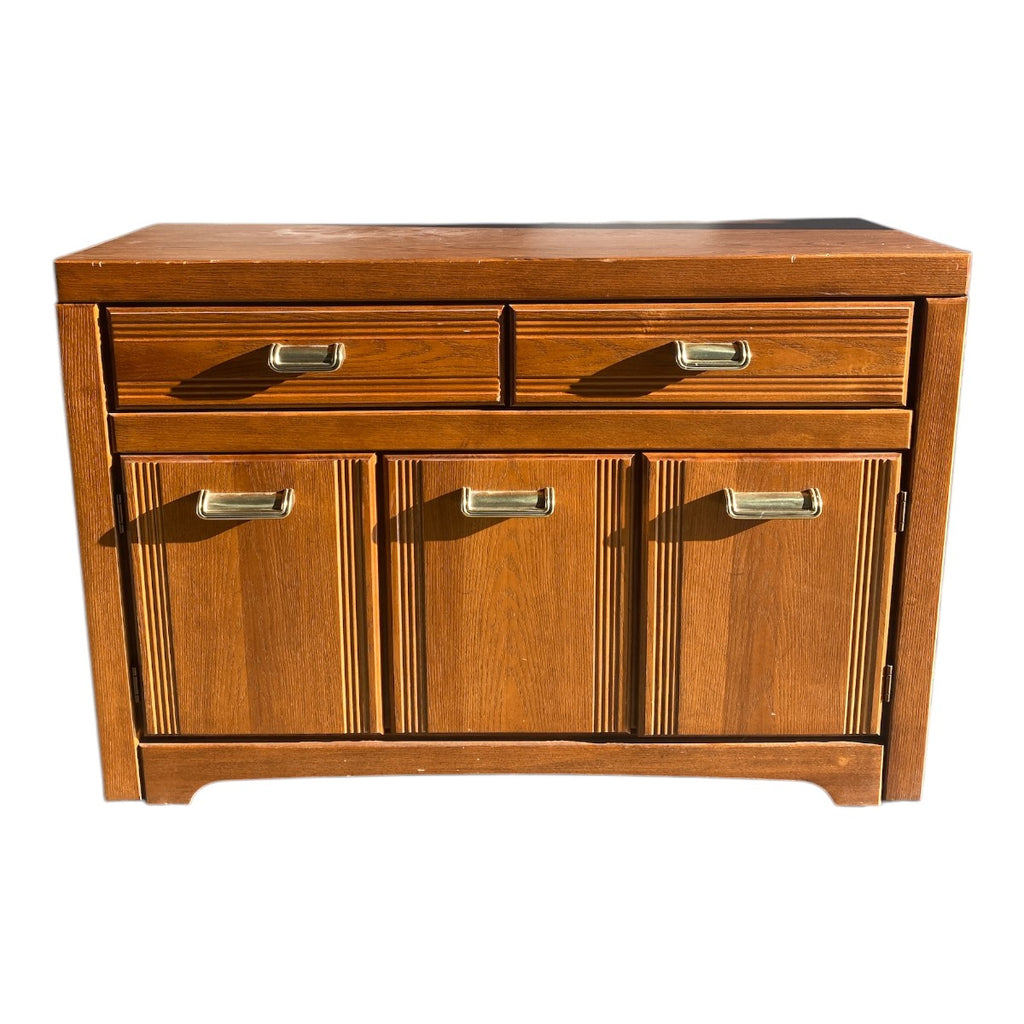 Broyhill Oak‐Look Buffet / Media Console – Compact Storage Workhorse