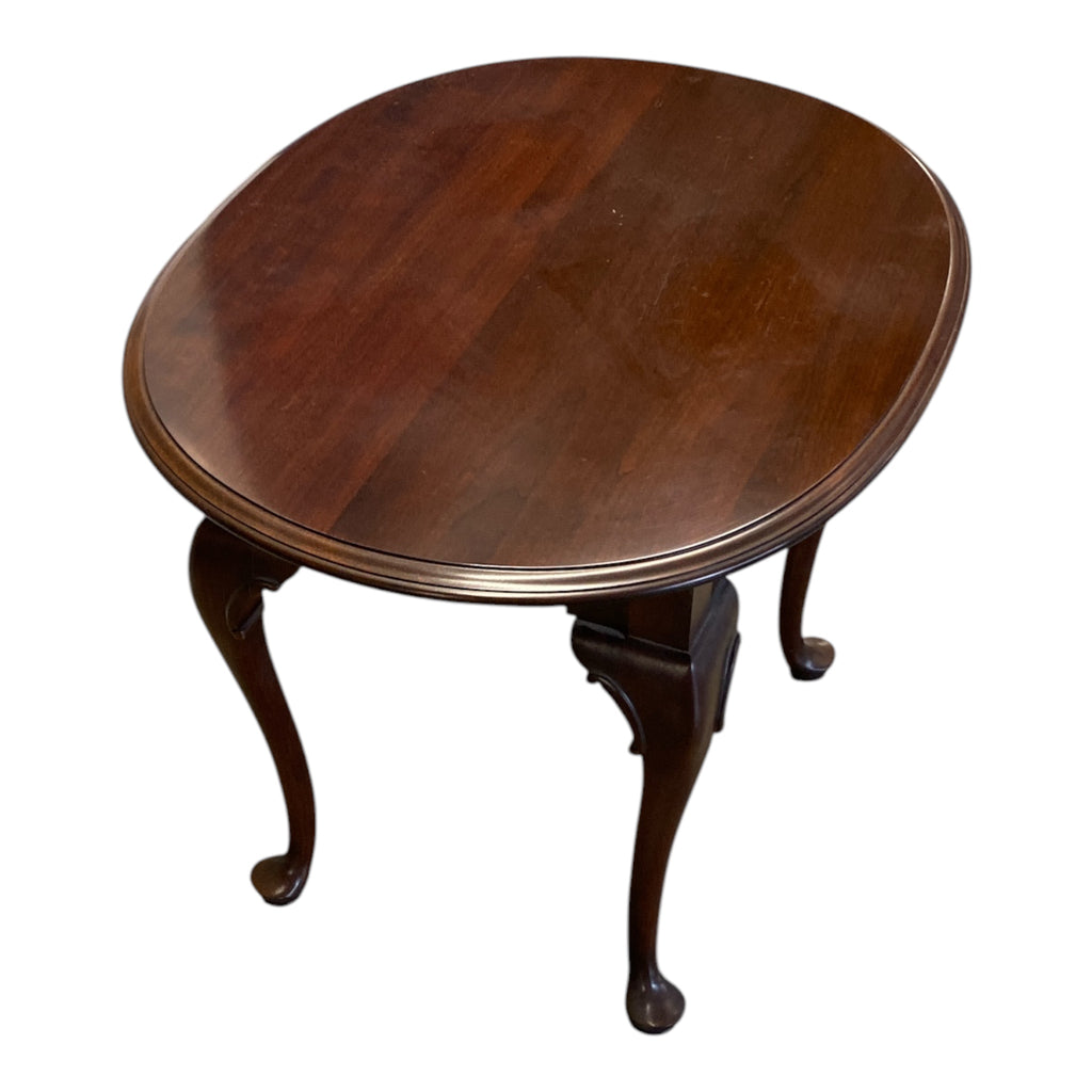 Vintage Queen Anne–Style Oval Side Table