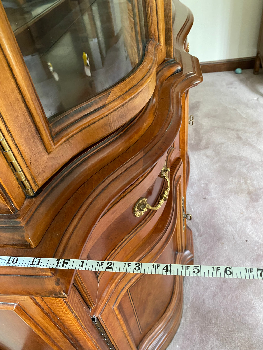 Unique of Winston-Salem Solid Wood Lighted China Hutch