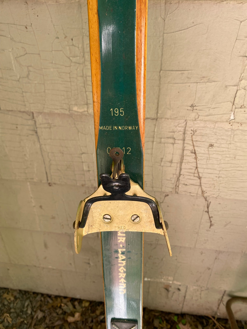Trysil-Knut Norwegian Cross-Country Skis with Rottefella Bindings, 195cm