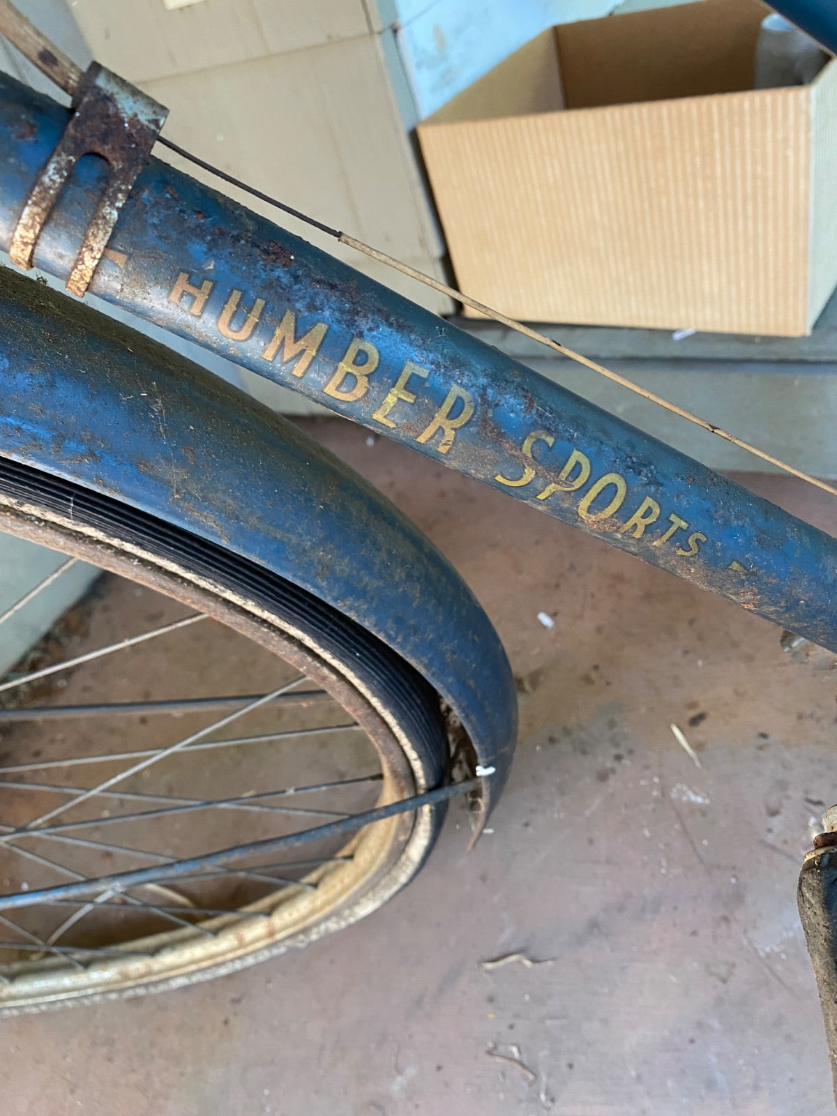 Vintage Humber Sports Ladies Step-Through Bicycle with Rear Basket, British Made