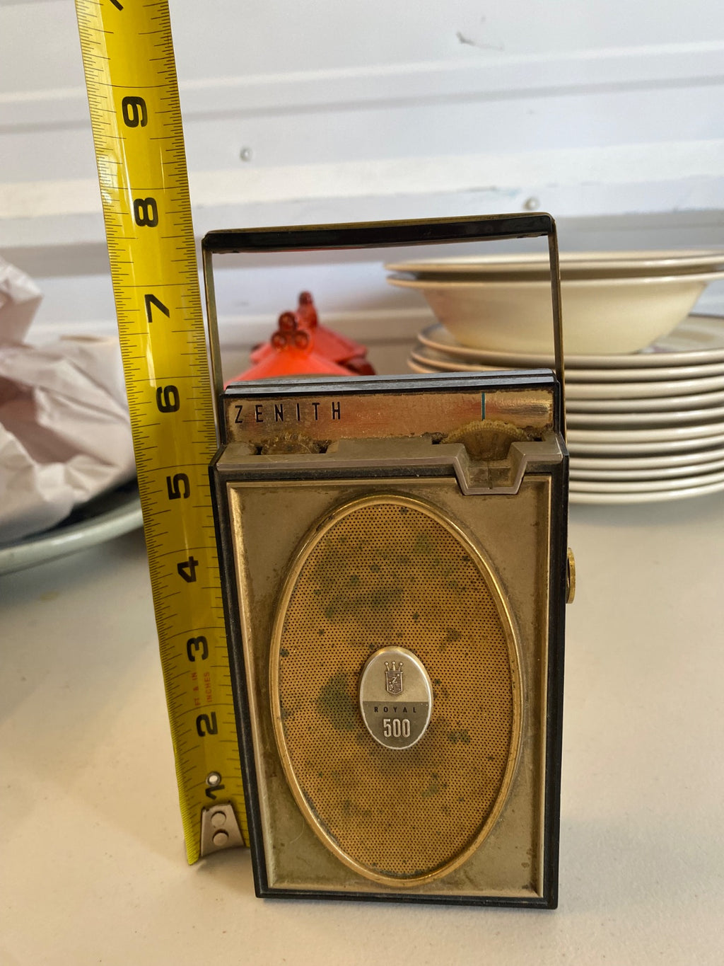 Zenith Royal 500 Transistor Radio c.1950s Gold Mesh Grille Portable