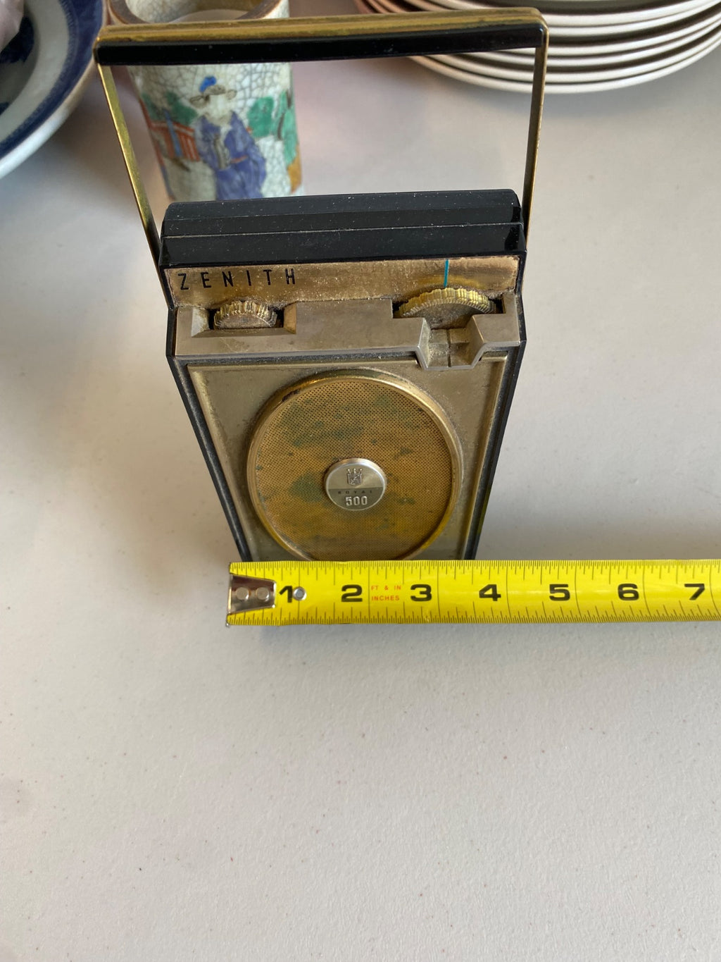 Zenith Royal 500 Transistor Radio c.1950s Gold Mesh Grille Portable