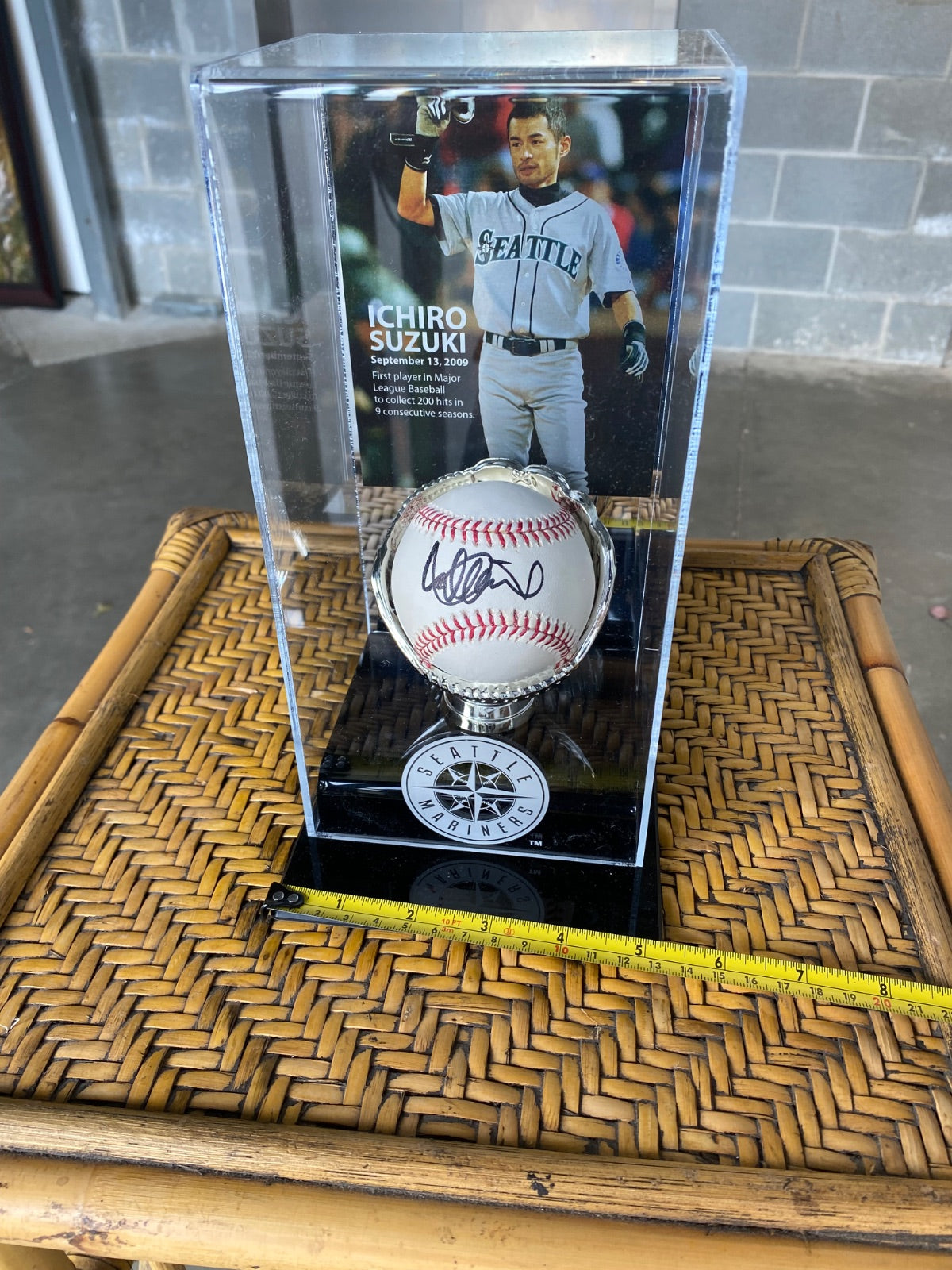 Ichiro Suzuki Signed Baseball in Commemorative Display Case - 2009 200-Hit Recor