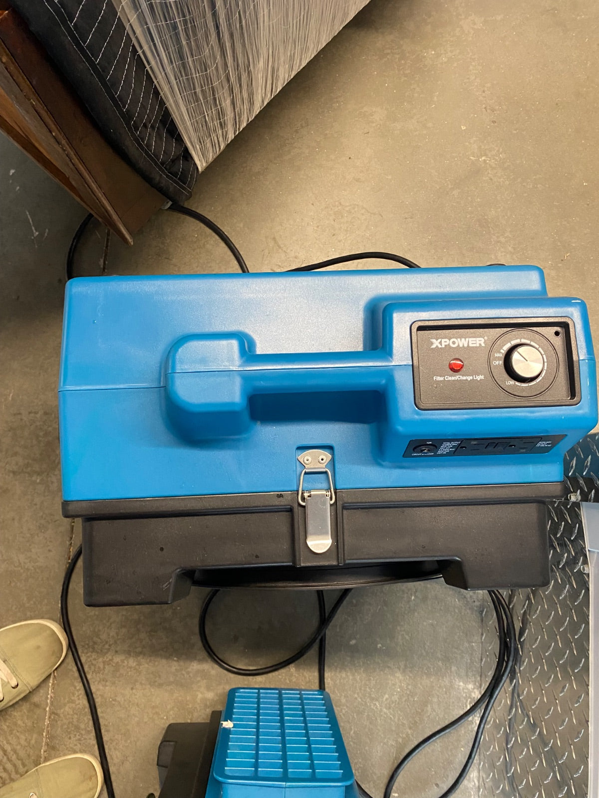XPOWER Air Scrubbers (Pair) Professional HEPA Filtration Units with Daisy-Chain