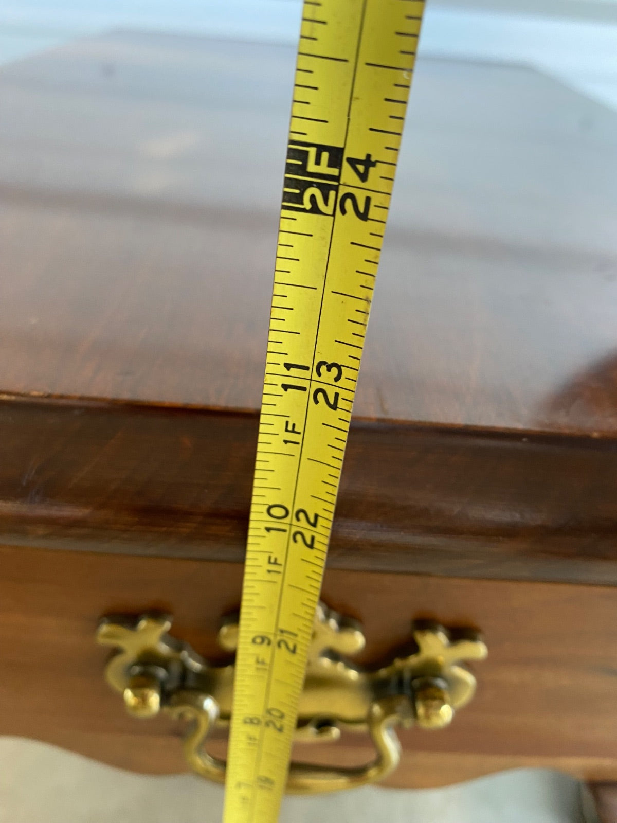 Queen Anne Style Cherry End Table with Cabriole Legs & Brass Bail Pull