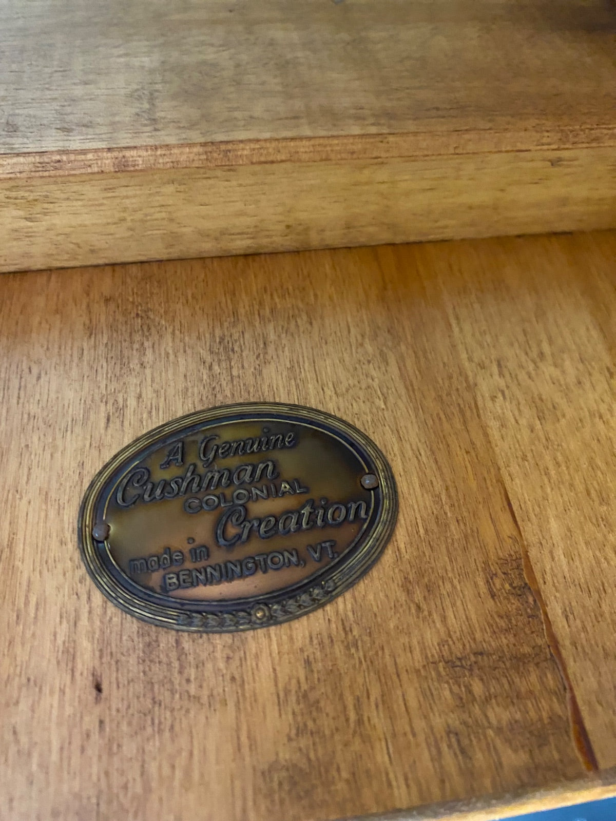 Colonial Revival Maple Drop-Leaf Coffee Table with Turned Legs