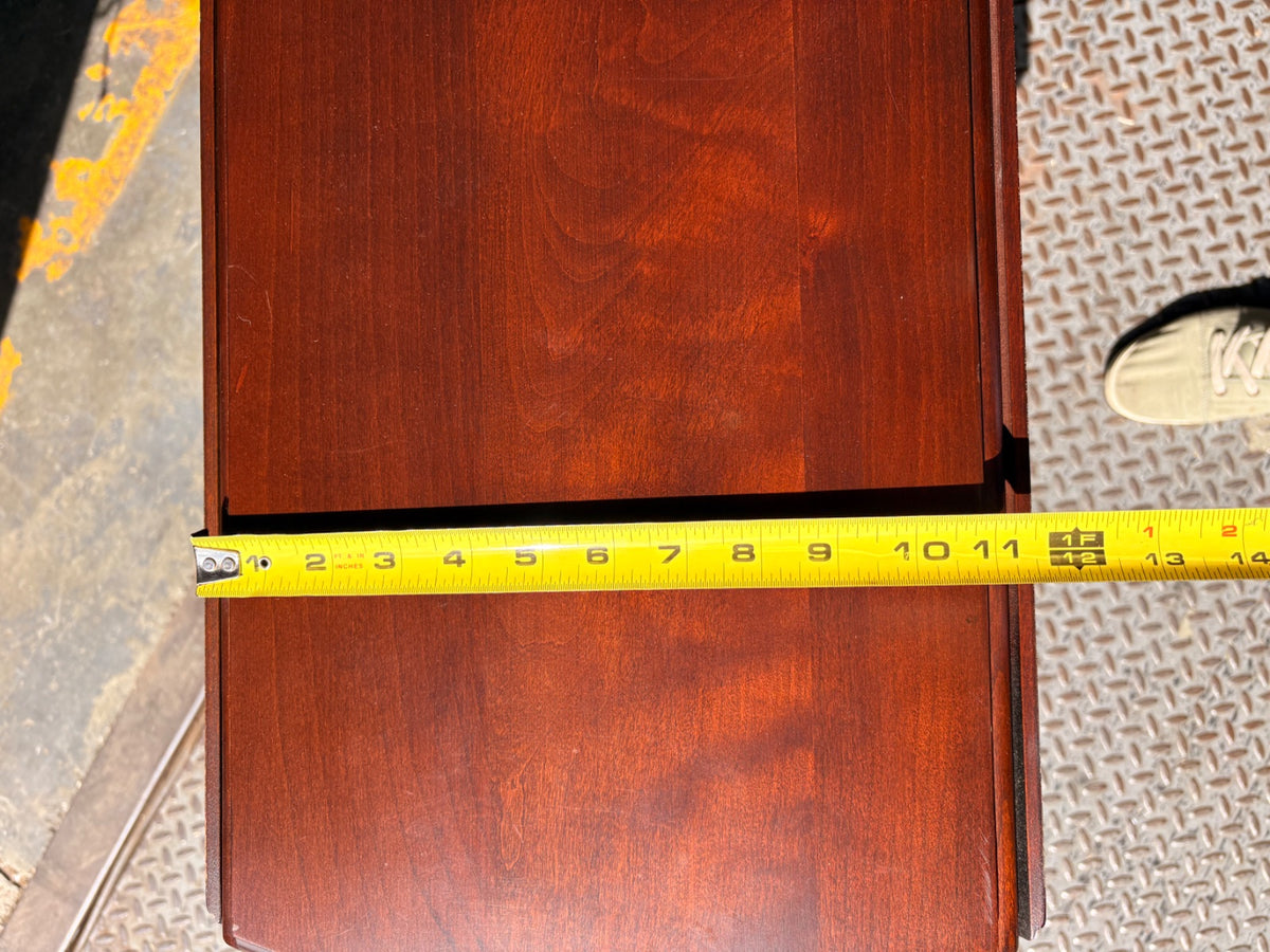Queen Anne Style Cherry Drop-Leaf Table with Cabriole Legs & Pad Feet