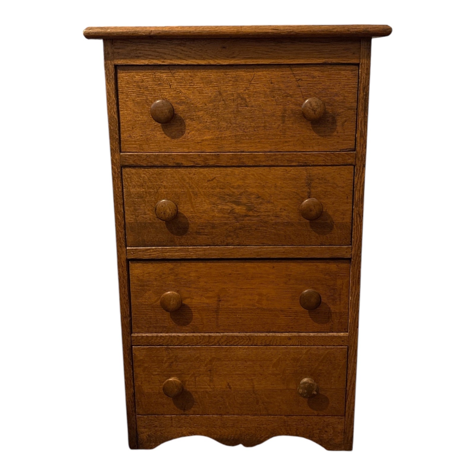 Antique Quarter-Sawn Oak Four-Drawer Nightstand with Scalloped Apron c.1900-1920