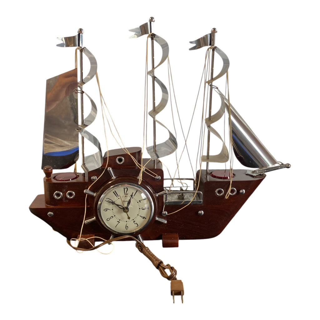 United Clock Corp Model 811 Sailing Ship Mantel Clock with Original Box