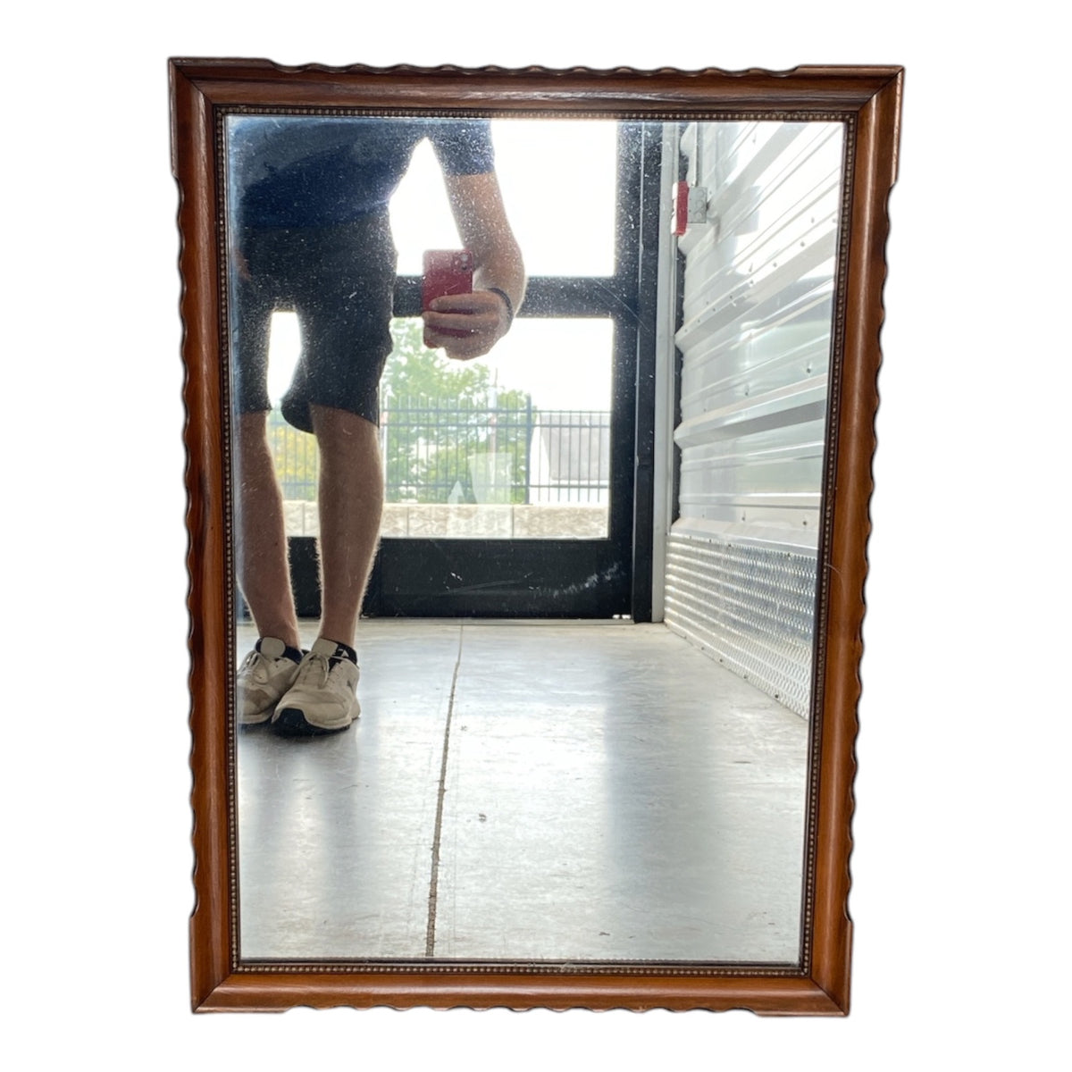 Vintage Mahogany Pie Crust Frame Mirror with Gilt Bead Detail, 29" x 21"