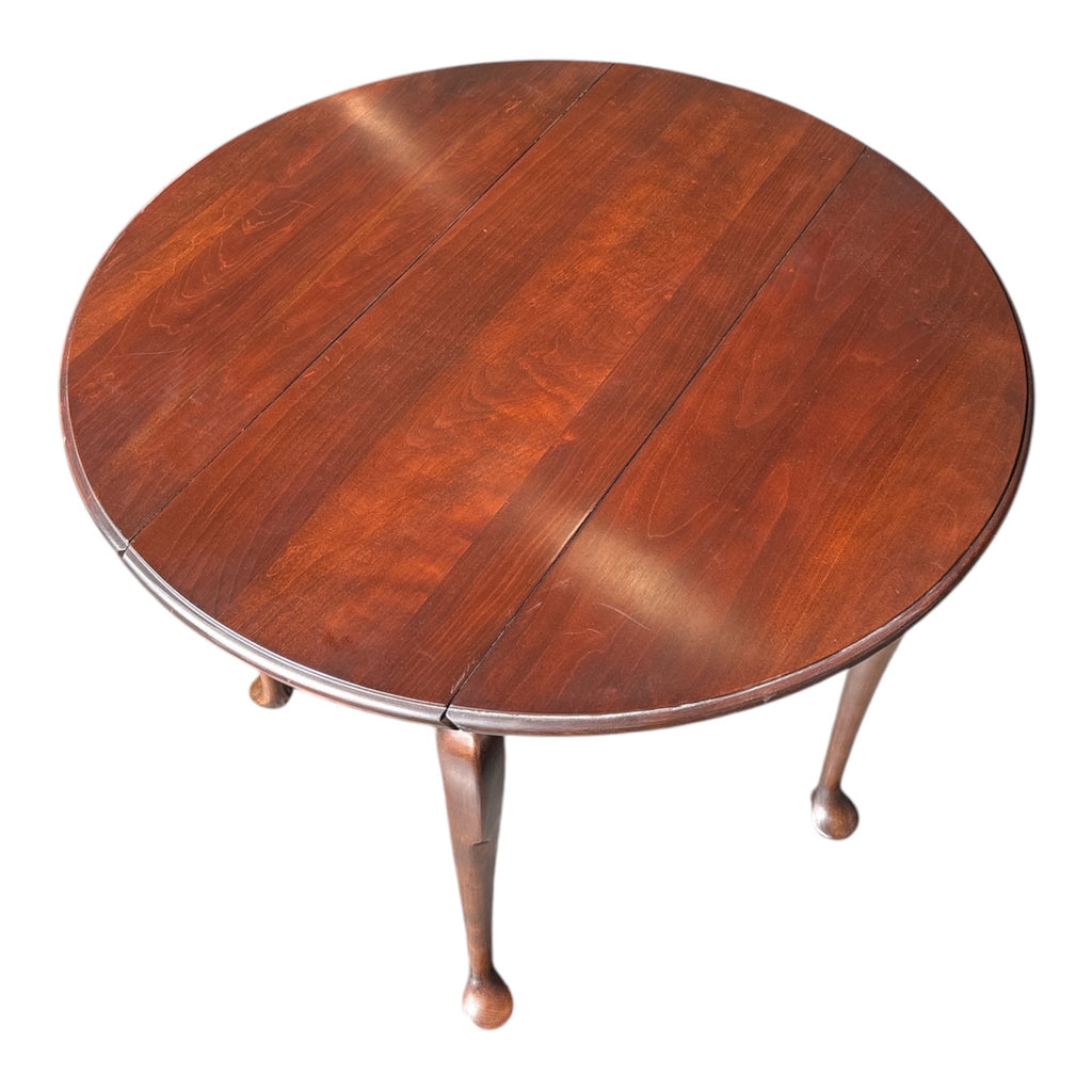 Queen Anne Style Cherry Drop-Leaf Table with Cabriole Legs & Pad Feet