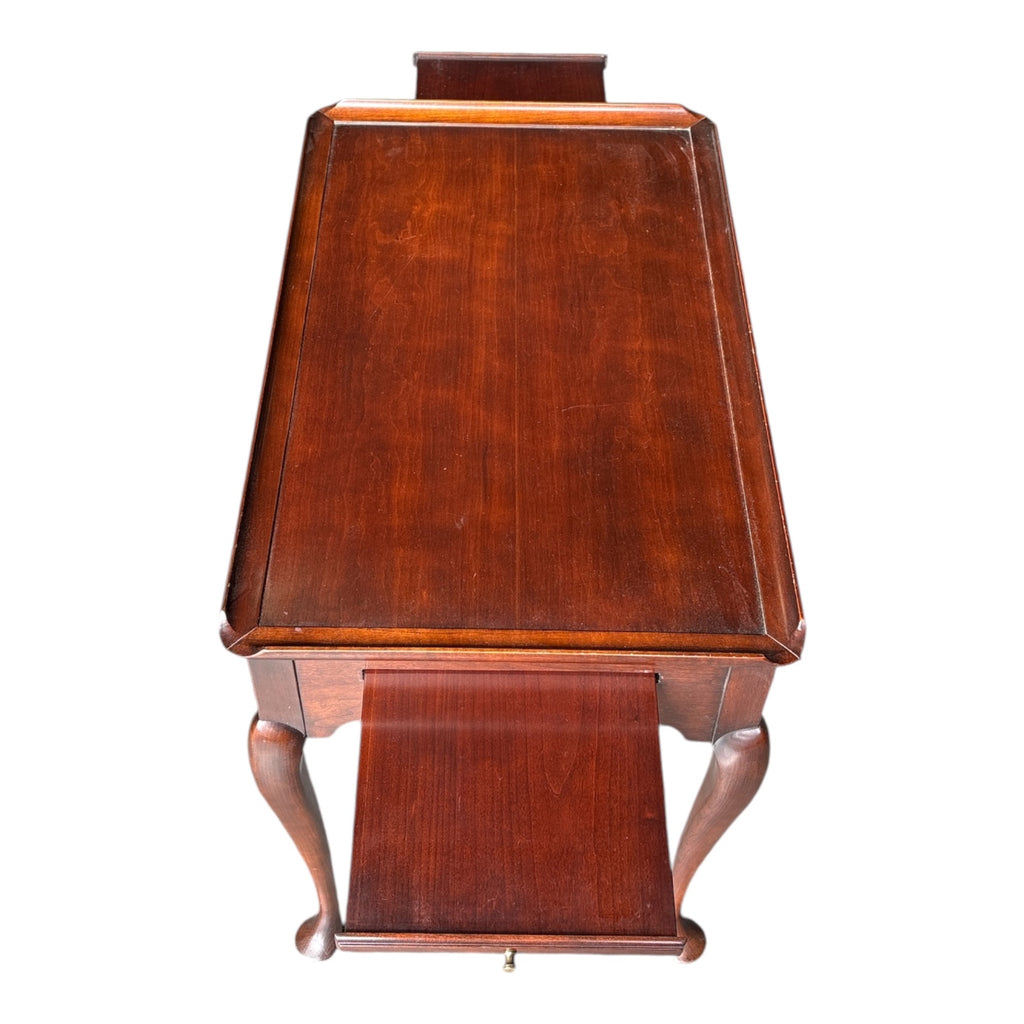 Vaughan Furniture Queen Anne Cherry Tea Table with Pull-Out Tray