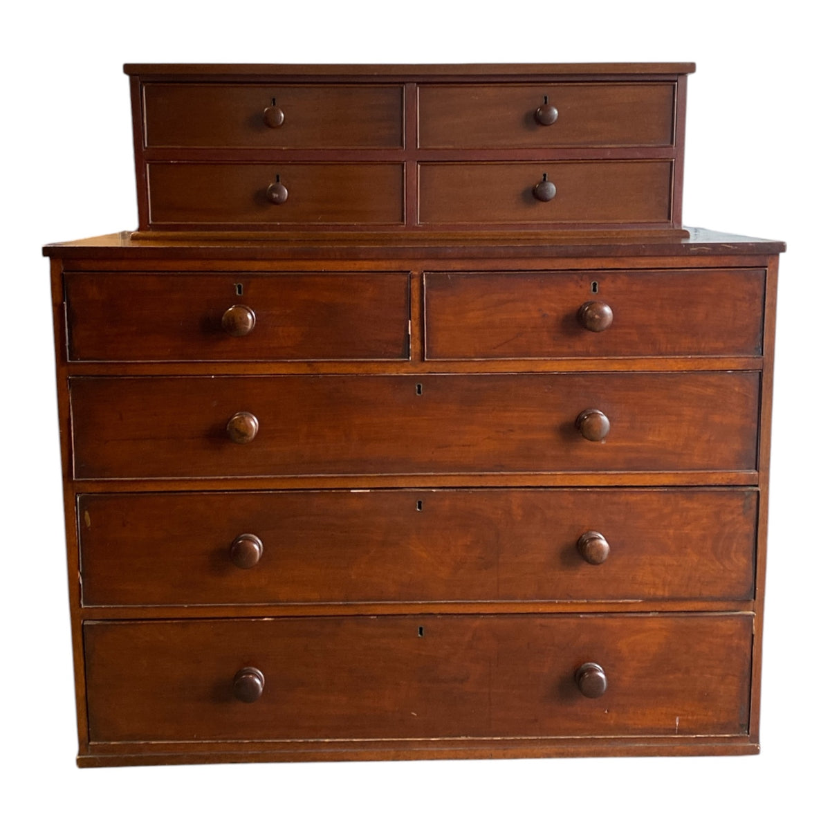 Victorian Mahogany Chest-on-Chest with Original Turned Knobs, 12 Drawers