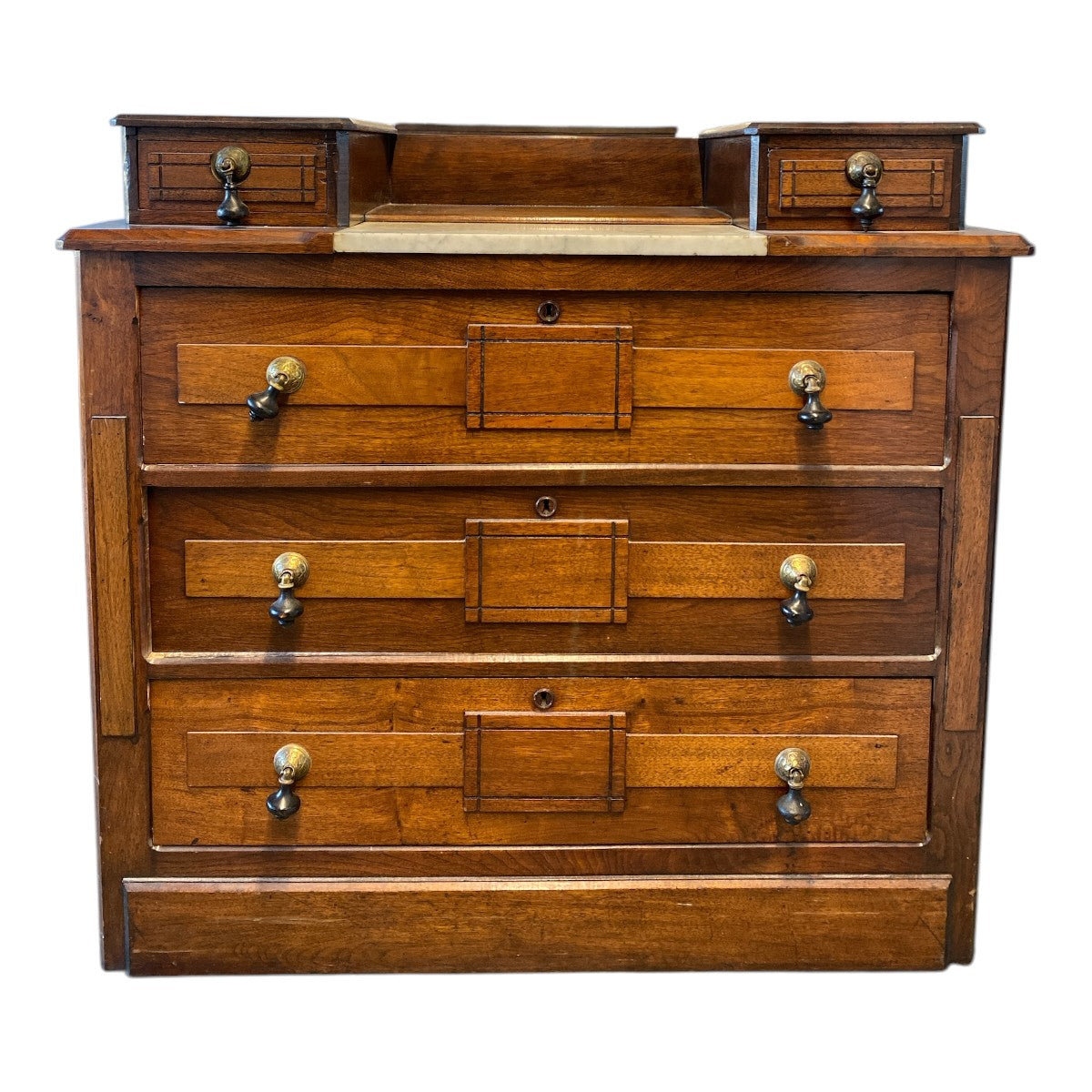 Antique Victorian Eastlake Walnut Dresser c. 1875–1890 – D'Beetle