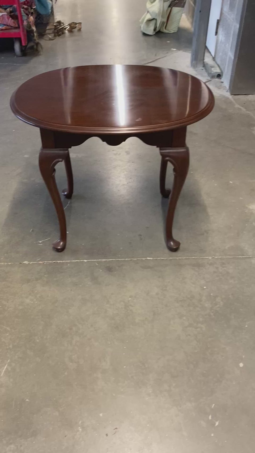 Vintage Queen Anne–Style Oval Side Table