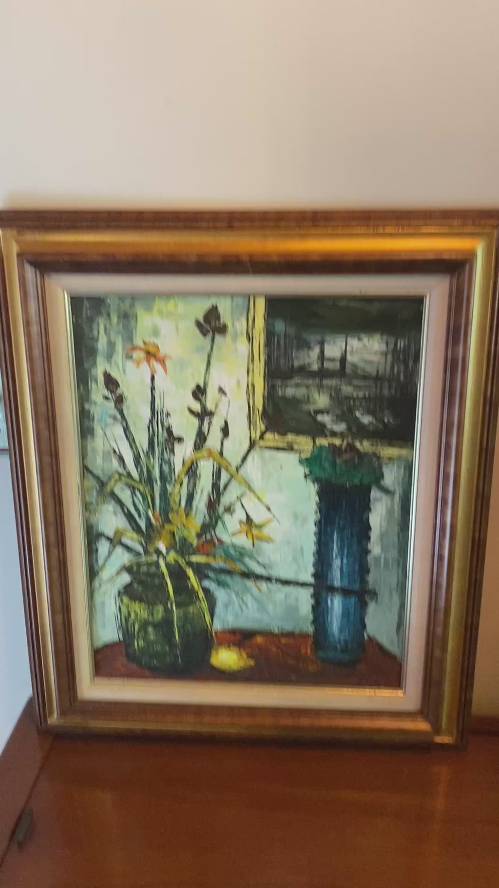 Mid-Century Impasto Oil Painting Floral Still Life in Gold Linen-Lined Frame