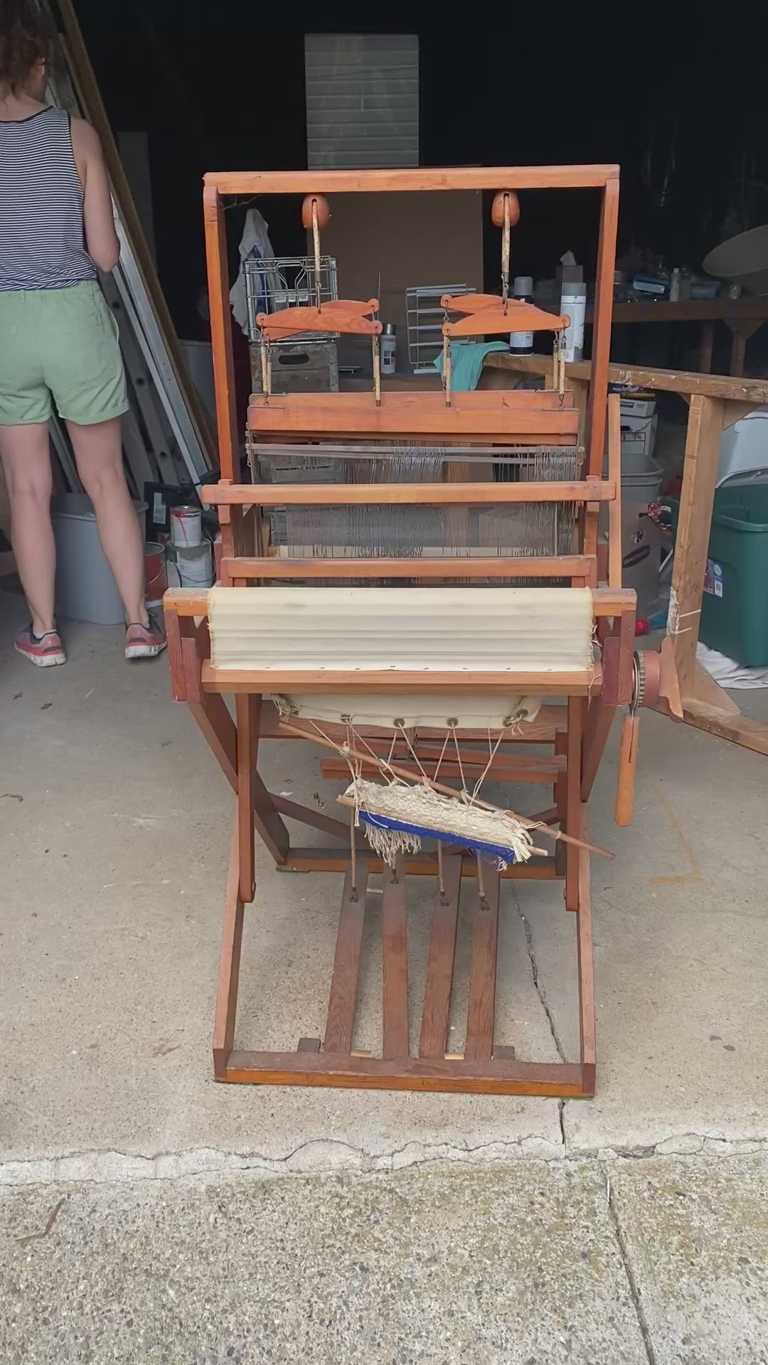 Vintage 4-Harness Floor Loom Oak Frame 22" Weaving Width Mid-Century