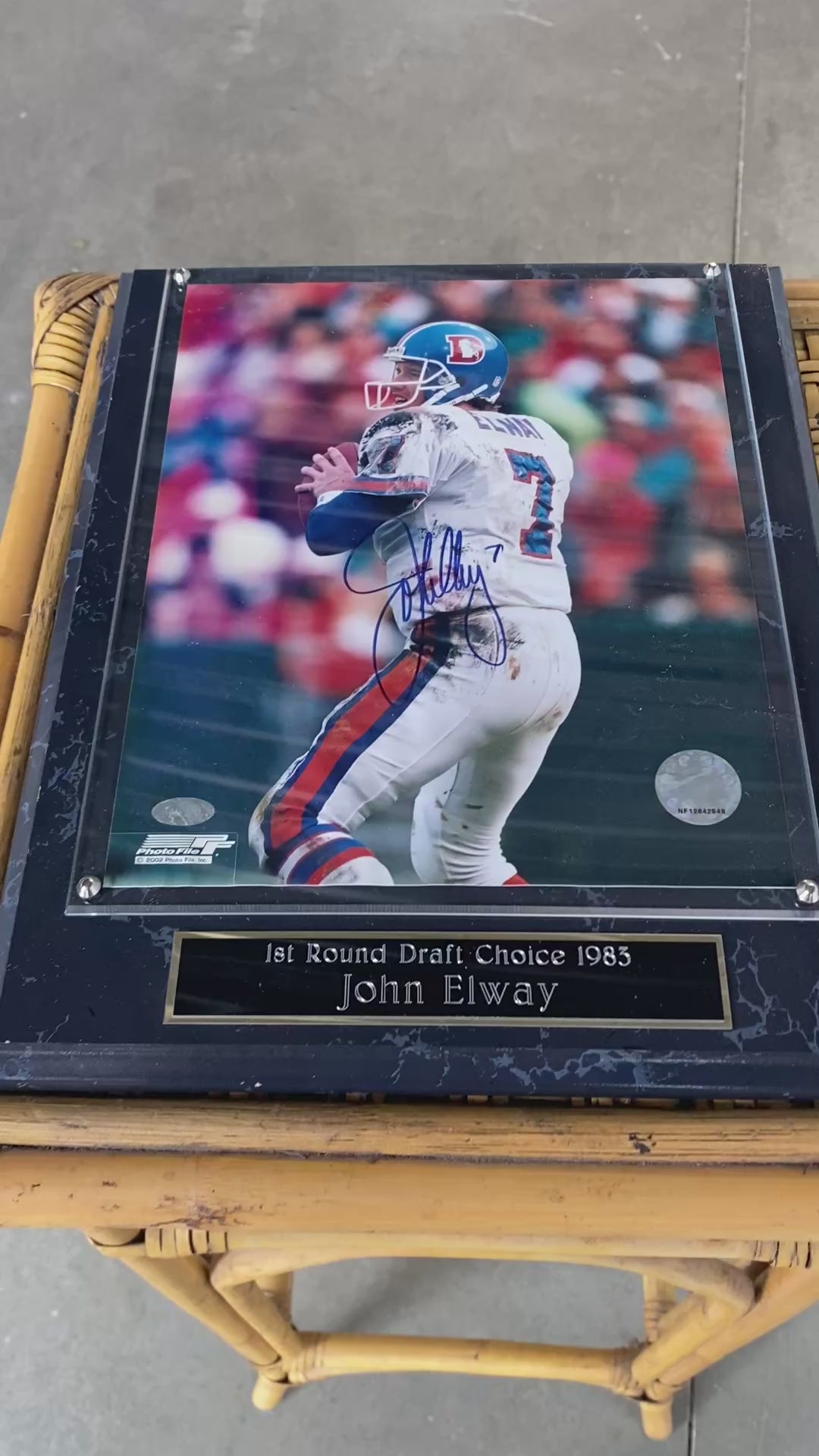 John Elway Signed 8x10 Photo Plaque - Mounted Memories COA - 1983 Draft