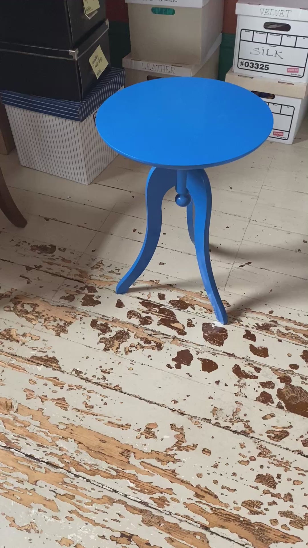 Lacquered Solid Wood Tripod Side Table in Electric Blue, Turned Pedestal Base